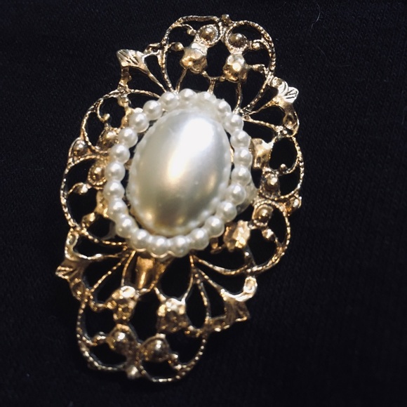 Gold & pearl brooche! - Picture 2 of 4